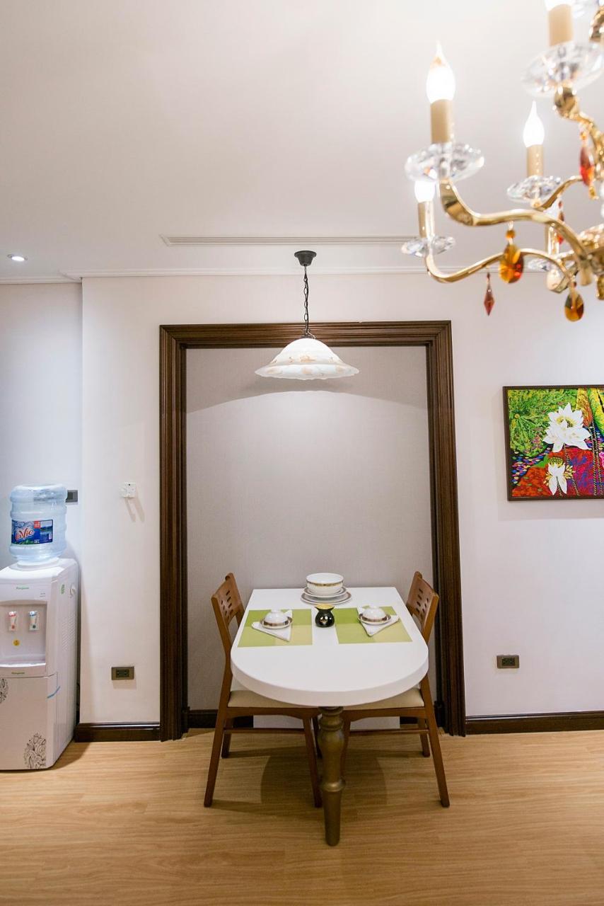 Hong Gia Tue Apartment Hanoi Esterno foto